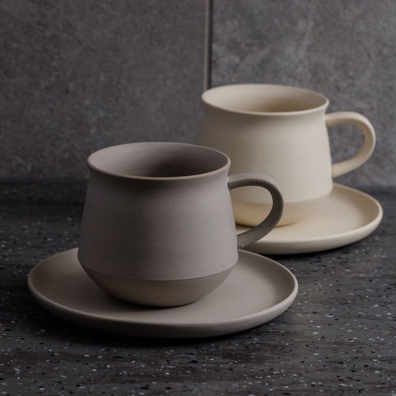 常滑焼　カップ＆ソーサー